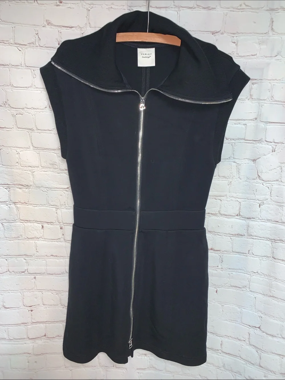 Varley Rebecca Dounle Soft Black Zip-Up Sleeveless Knit Dress Size S Looks New - Picture 3 of 9